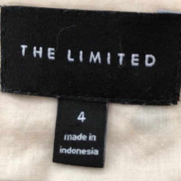 The limited  Beige eyelet skirt Sz 4 - Picture 2 of 6